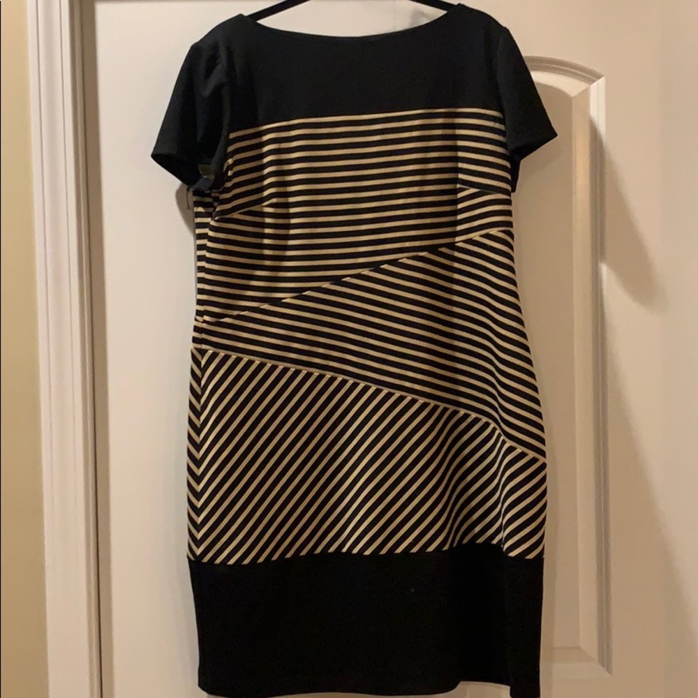 New York & Co black & gold Dress